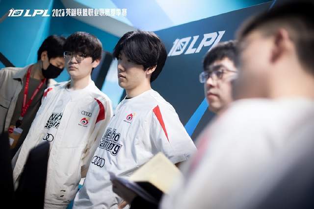 施展全面能 施展全面能