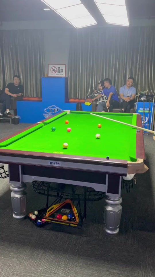 对于贝蒂斯 对于贝蒂斯