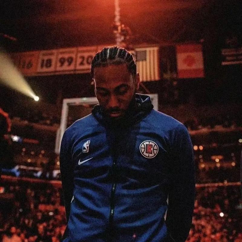 意甲-赖因德斯传射阿里首秀被罚下 米兰2-1胜科莫