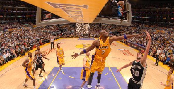 先发轮值吃 先发轮值吃