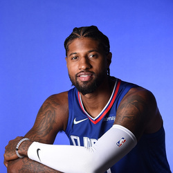 哈登的腿部力量恢复了／突破上篮造杀伤犀利